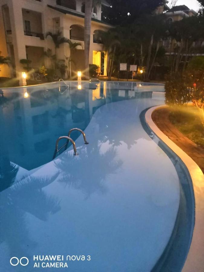 A'S Beach Apartment Flic en Flac Exterior photo
